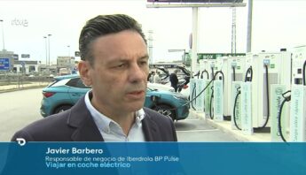 El vocal Javier Barbero destaca en TVE la importancia de planificar los viajes en coche eléctrico